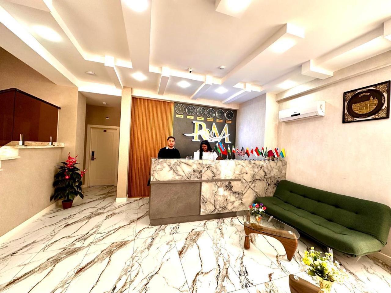 Royal Meridien Hotel Bakoe Buitenkant foto